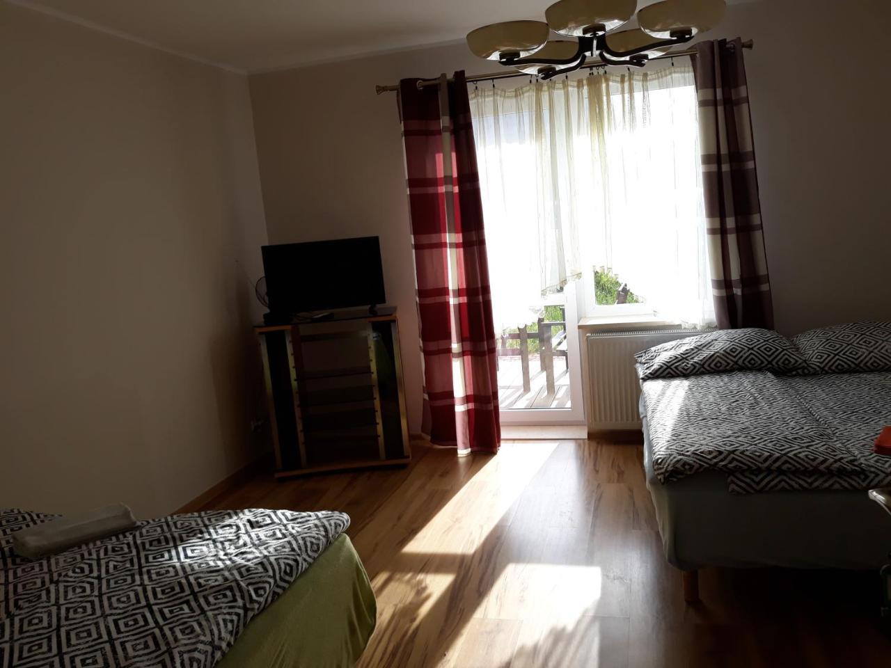 Hostel Lotniskowy Gdańsk Buitenkant foto